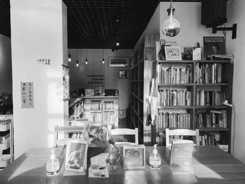 2022年书店生死录